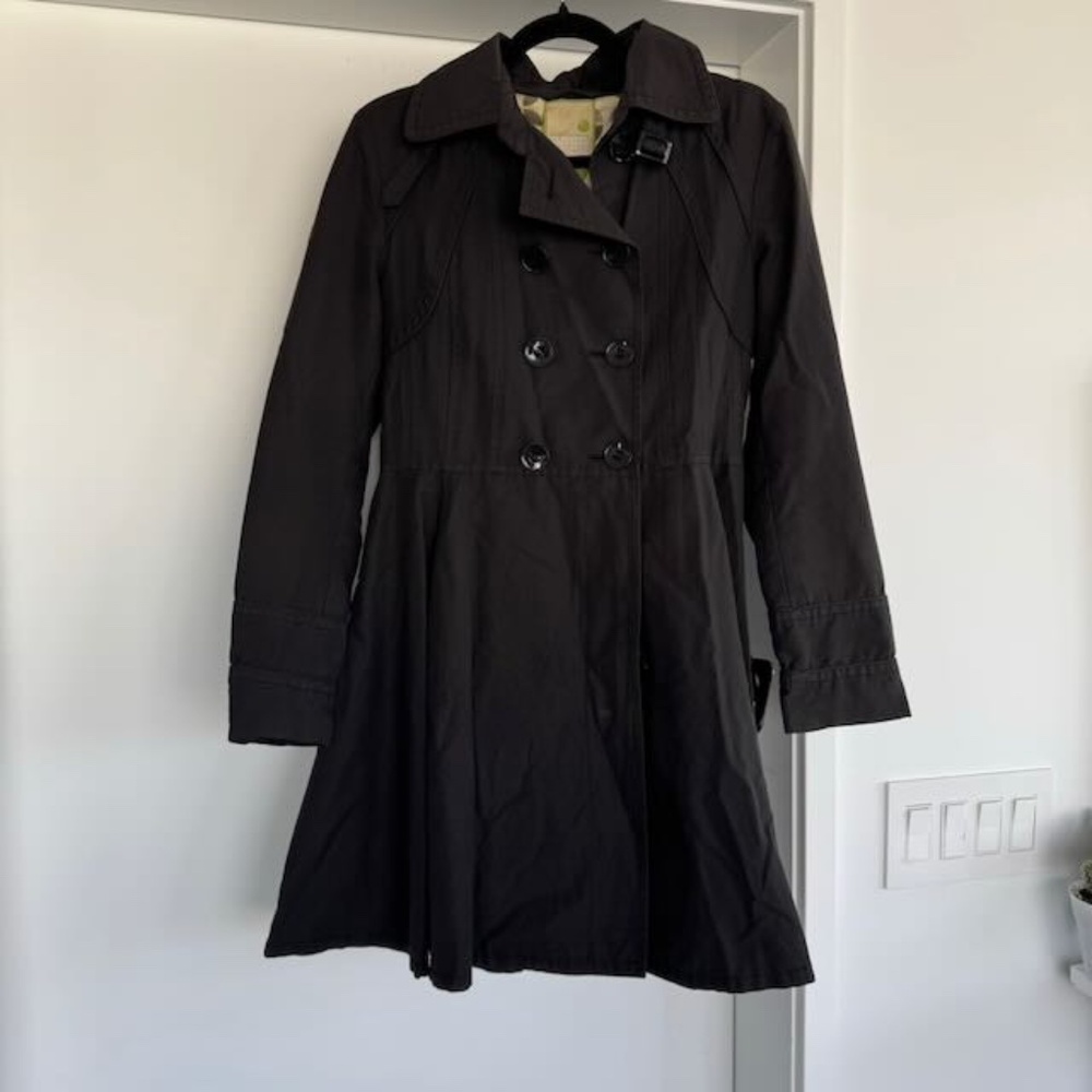 Black Soia & Kyo pleated trench coat pleated/ fit and flare